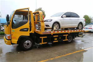 西平附近拖车救援24小时服务热线